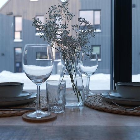 Modern Apartment In Henningsvær Esterno foto