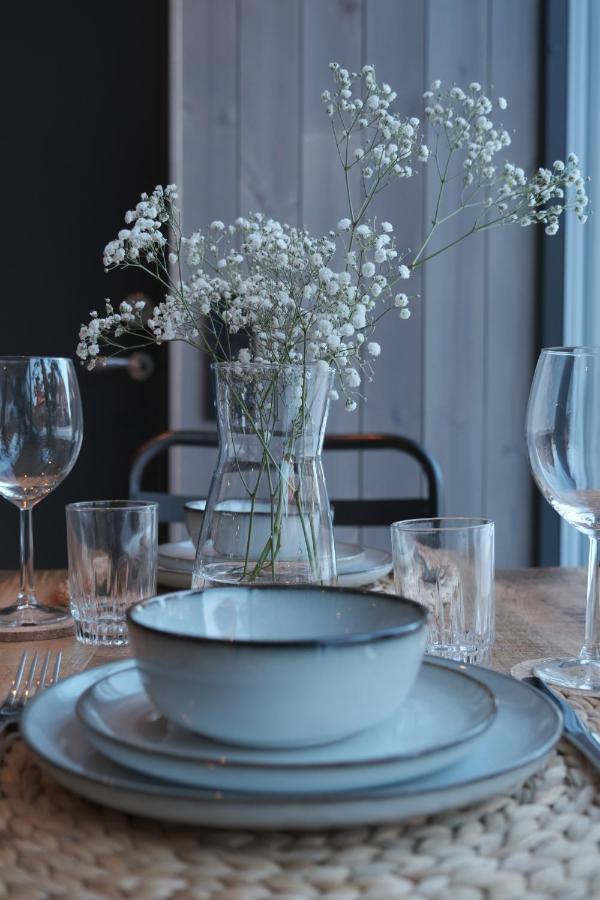 Modern Apartment In Henningsvær Esterno foto