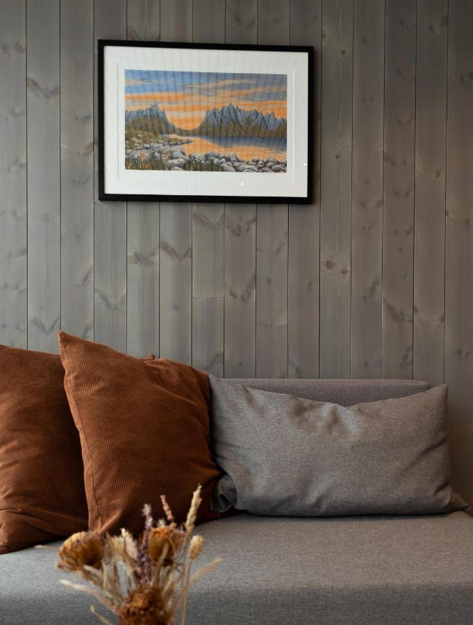 Modern Apartment In Henningsvær Esterno foto